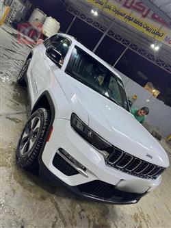 جيب جراند شيروكي